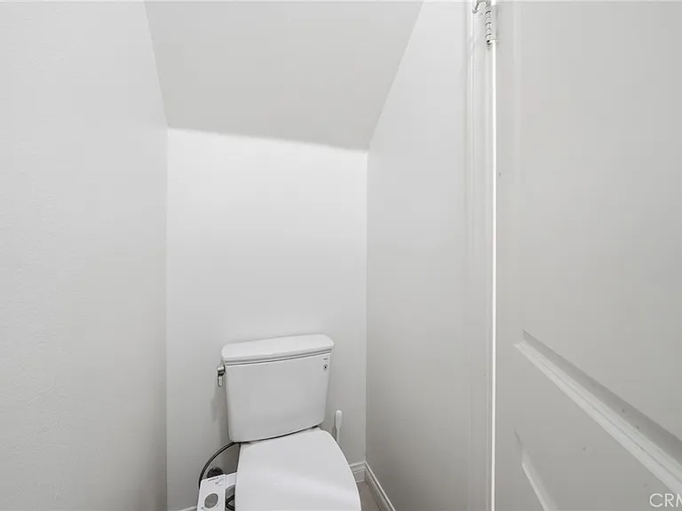 5803 Fullerton Ave — Photo 13