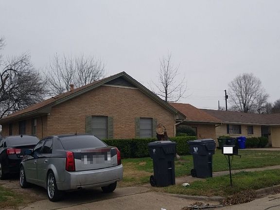 3rd image of 2719 Denise Dr