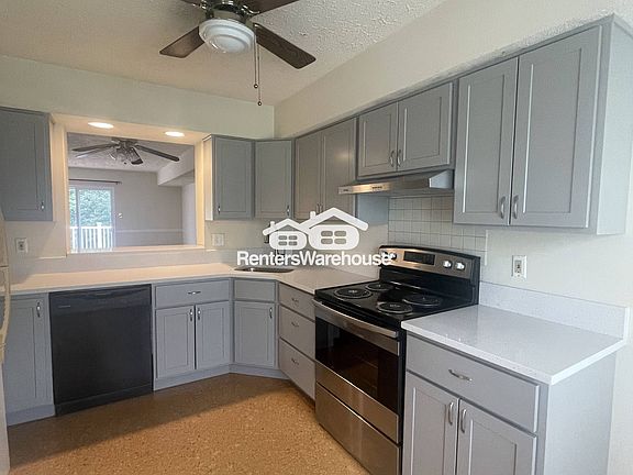 3rd image of 4321 Gilmer Ct