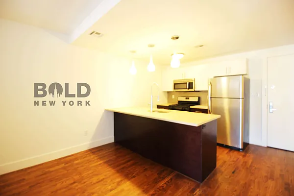 Rented by Bold Marketing | media 7