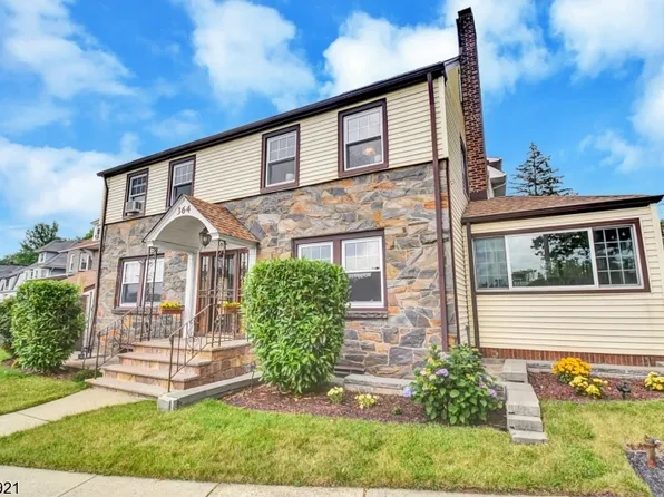 364 N Walnut St, East Orange City, NJ 07017