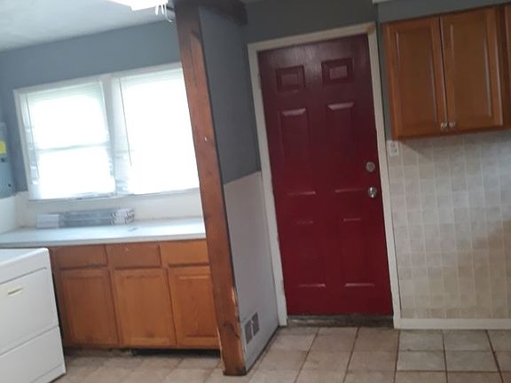 1E34C789-33E0-4A49-B5E1-C537C7C5D354