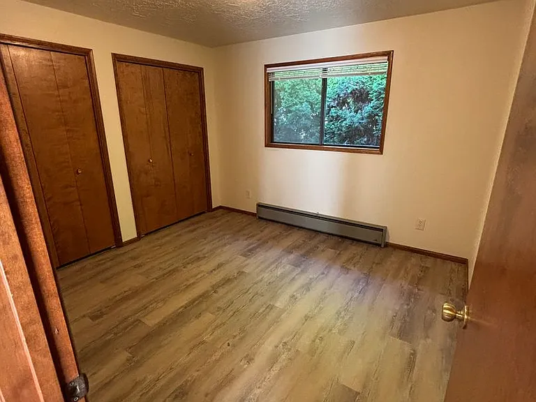 237 SE Clay St — Photo 7