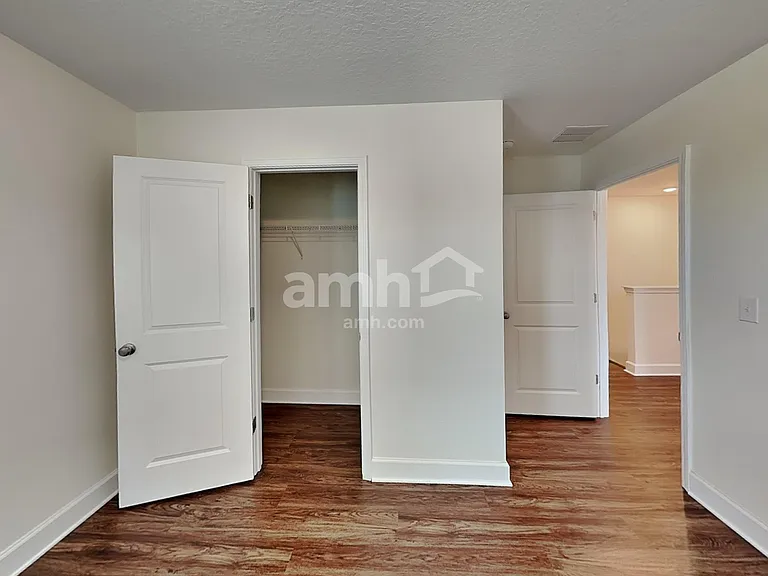4526 Reisswood Loop — Photo 20