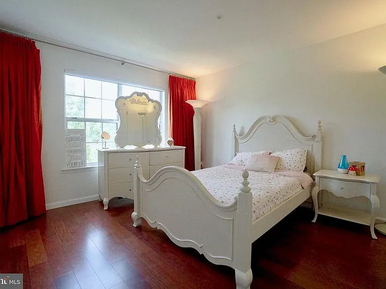 516 Brickhouse Rd — Photo 4