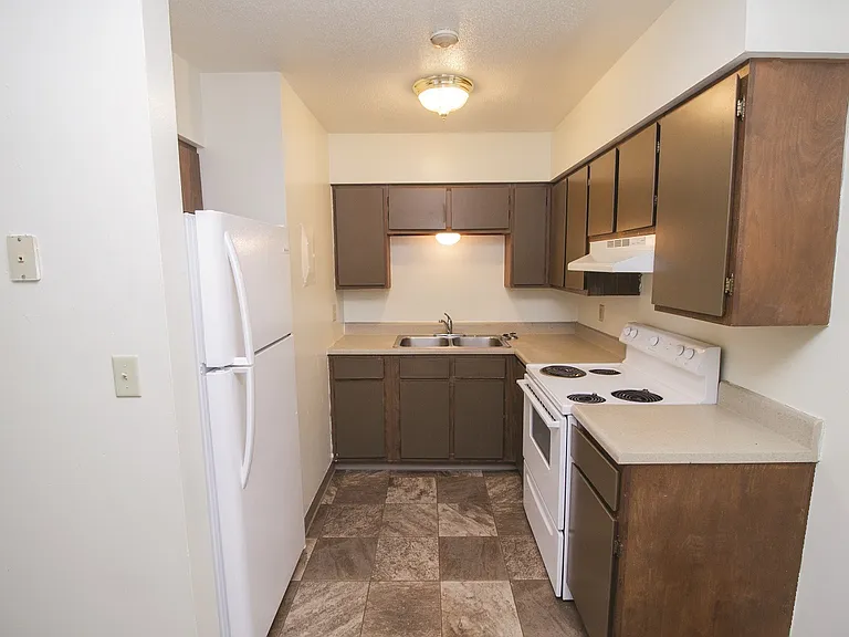 Legacy Village Apartments — Photo 27