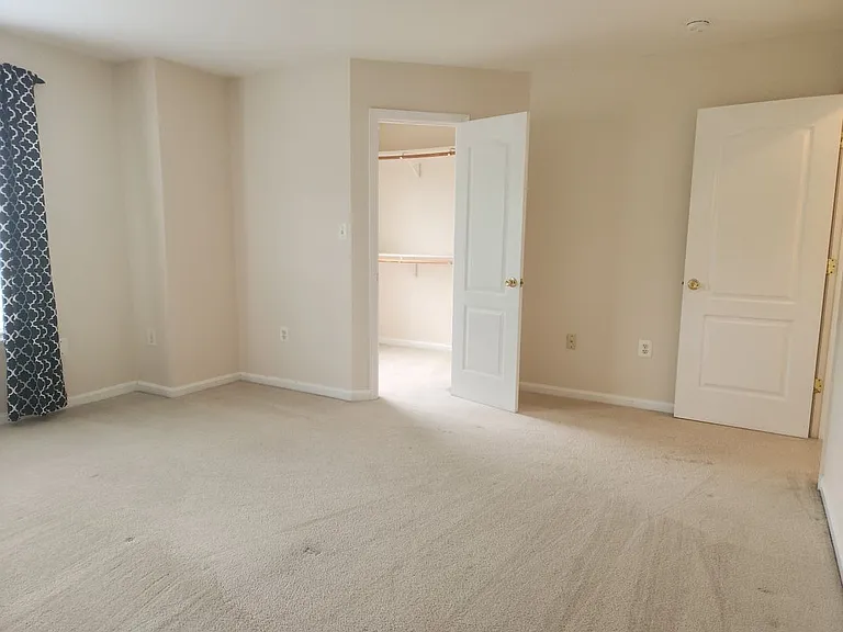 114 Emory Woods Ct — Photo 9