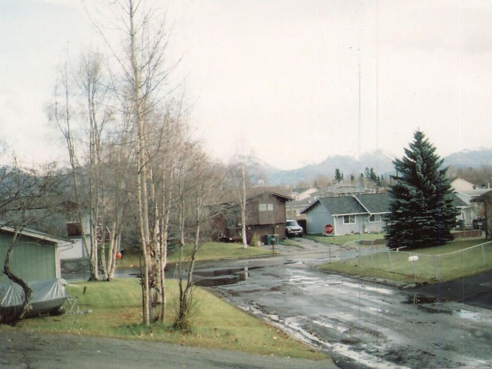 2nd image of 2421 W 79th Ave
