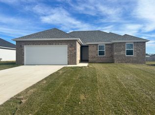 1105 Abbey St, Monett, MO 65708