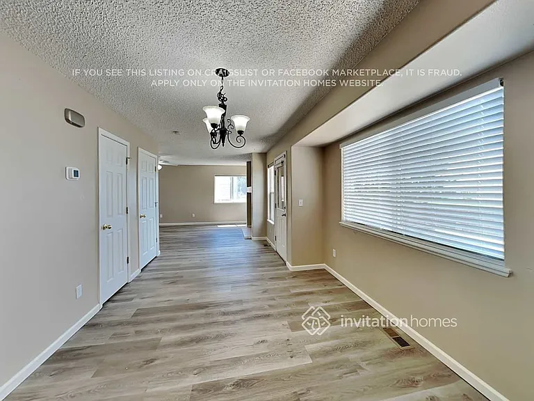 7395 Middle Bay Way — Photo 6