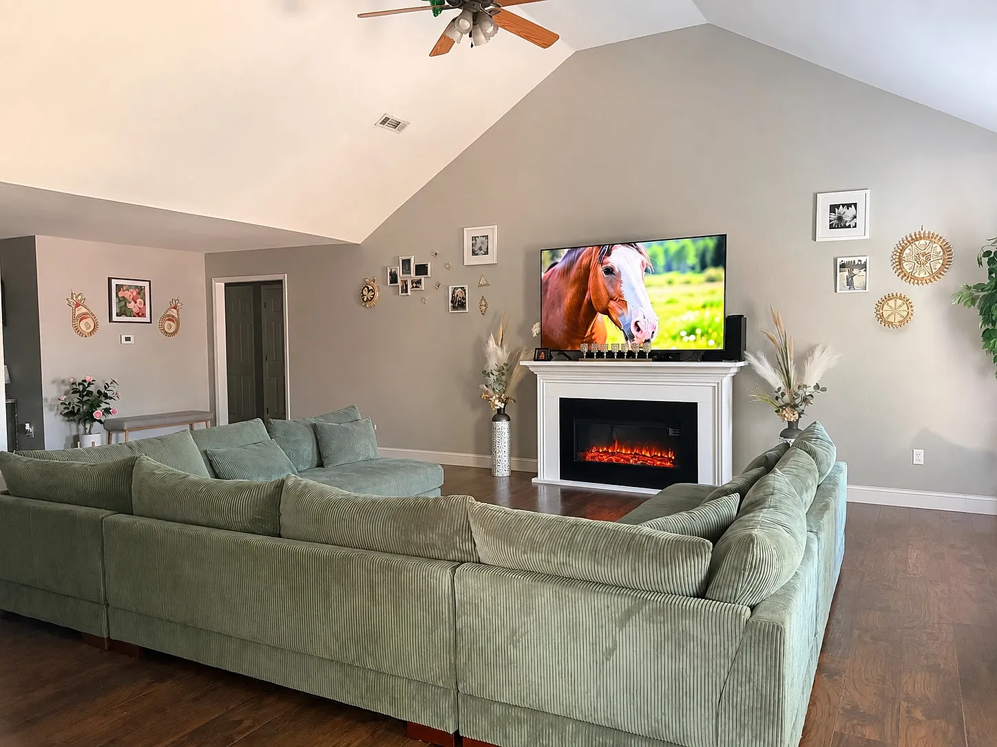 362 Chip Dr — Photo 3