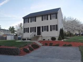 8 Jim Shaw Rd, Billerica, MA 01821