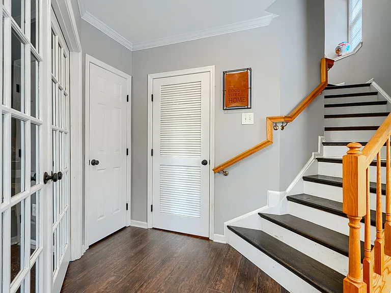 5053 Strawbridge Ter — Photo 2