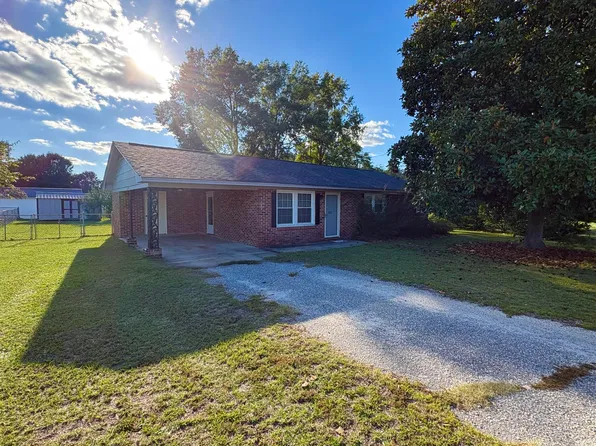 511 Anderson Dr, Darlington, SC 29532
