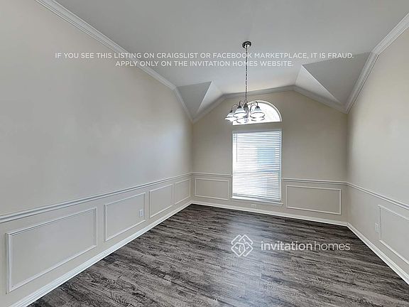 5th image of 3724 Queenswood Ct