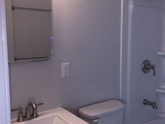 3rd image of 498 Littlebury Way