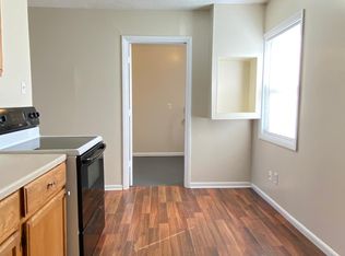 3369 SW Brendan Ave, Topeka, KS 66611