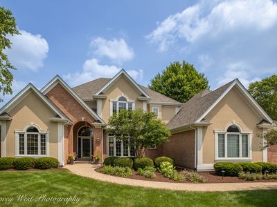 4N843 W Woods Dr, St Charles, IL, 60175
