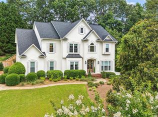 505 Woodmoore Ct, Sandy Springs, GA 30342