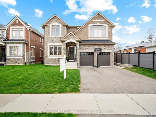 317 La Rose Ave, Toronto, ON M9P 1B8