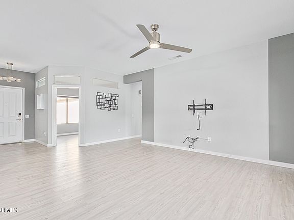 5th image of 16035 W WILDFLOWER Drive