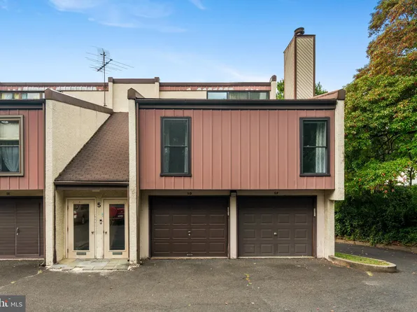 233 Township Line Rd APT 5F, Elkins Park, PA 19027