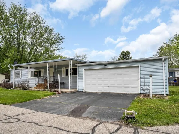 1488 Greenfield AVENUE, Burlington, WI 53105