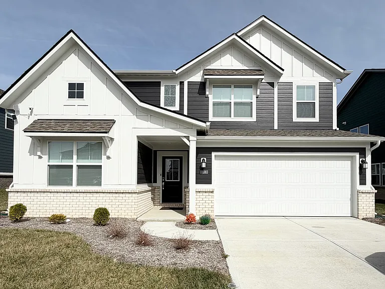 1208 Taggart Way — Photo 1