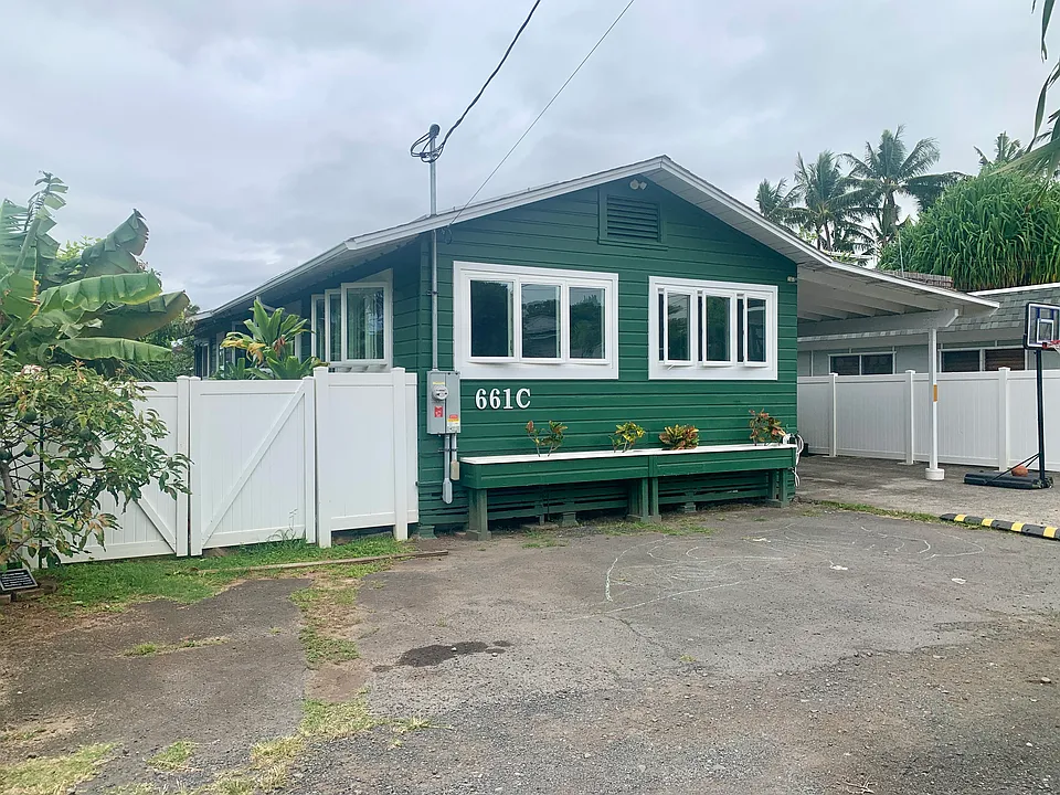 661C Kihapai St