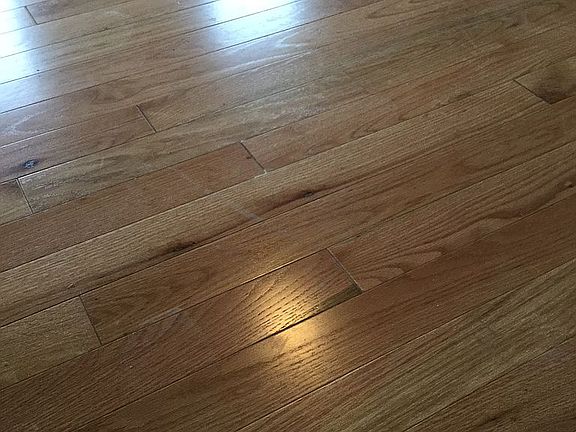 Hard wood floors 1st level