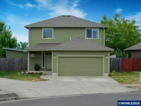 1978 Lyon St SW, Albany, OR 97322