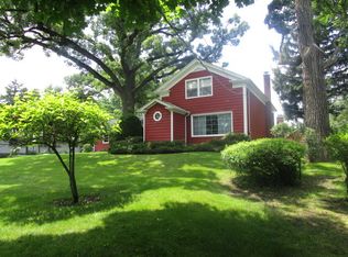 605 N Green St, McHenry, IL 60050