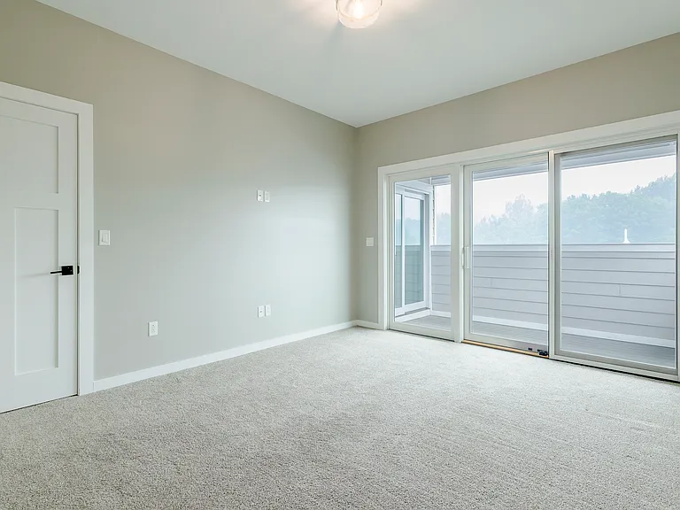 22595 Bayview Ln — Photo 16