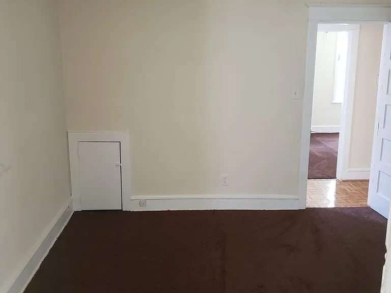 1320 Linden St #B — Photo 5