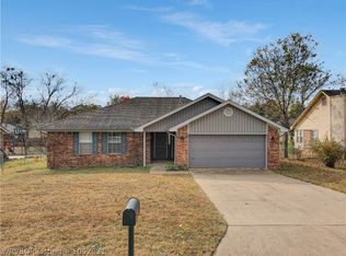 703 J St, Barling, AR 72923