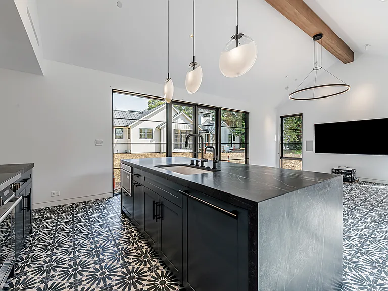 29 De Bell Dr — Photo 4