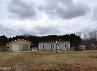 9483 W Herrick Rd, Lake, MI 48632