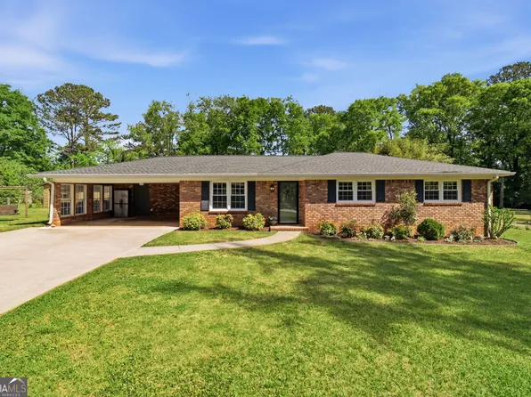 915 Pine Mnr, Marietta, GA 30066