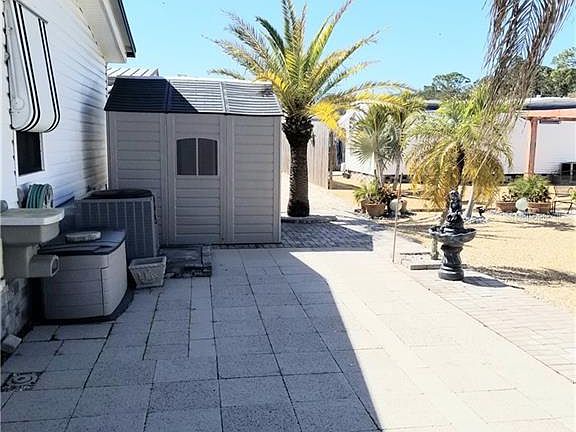 5th image of 3611 Tiki Dr