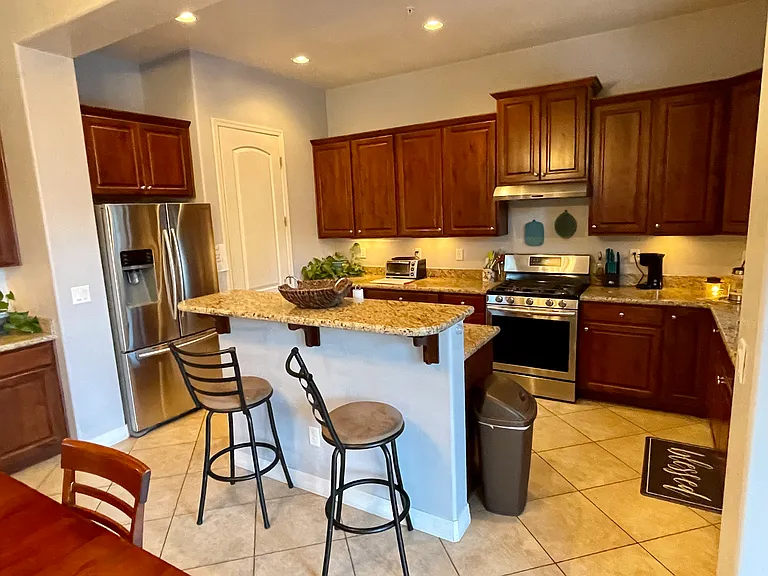 kitchen Image 1