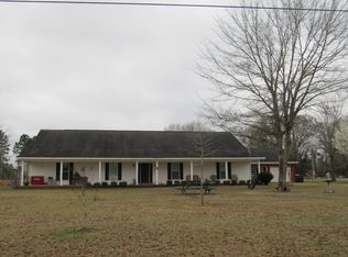1113 Lucas Rd, Lucedale, MS 39452