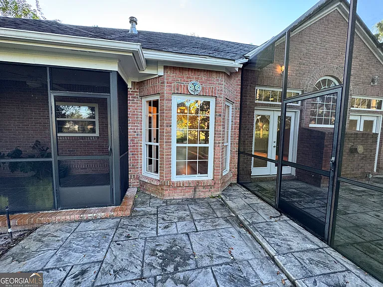 535 Cardinal Cir E — Photo 35