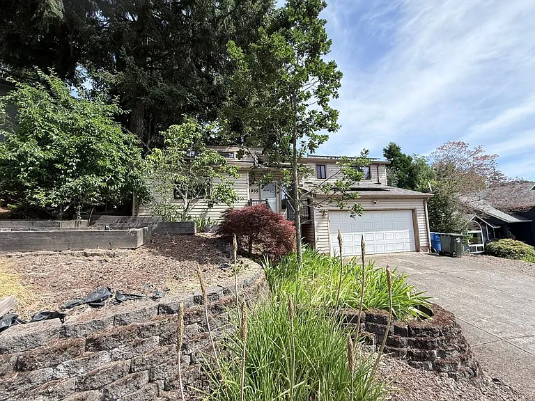 1935 Matthews Loop S — Photo 2