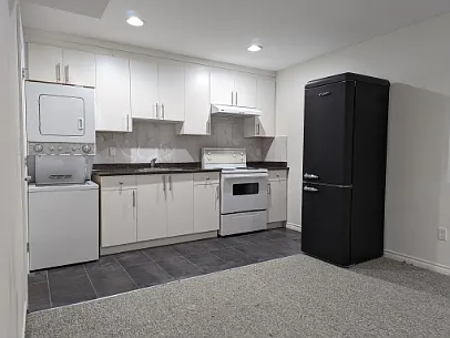 11367 Creekside St — Photo 3