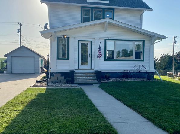 112 N 1st St, Newman Grove, NE 68758