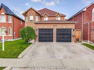 1045 Sherwood Mills Blvd, Mississauga, ON L5V1R3