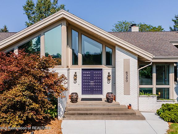 2nd image of 6380 Island Lake Dr