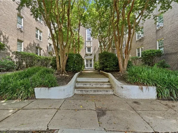 940 Gates Ave #3C, Norfolk, VA 23517