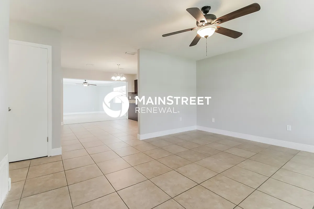Living Room - 801 Jordan Ave