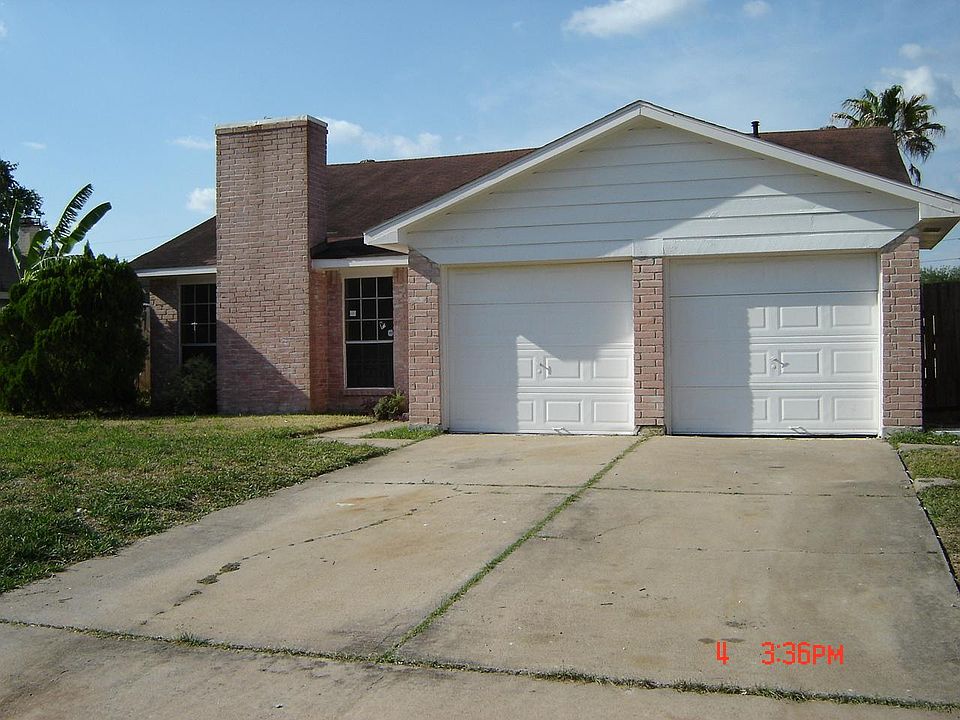1st image of 16322 Villaret Dr